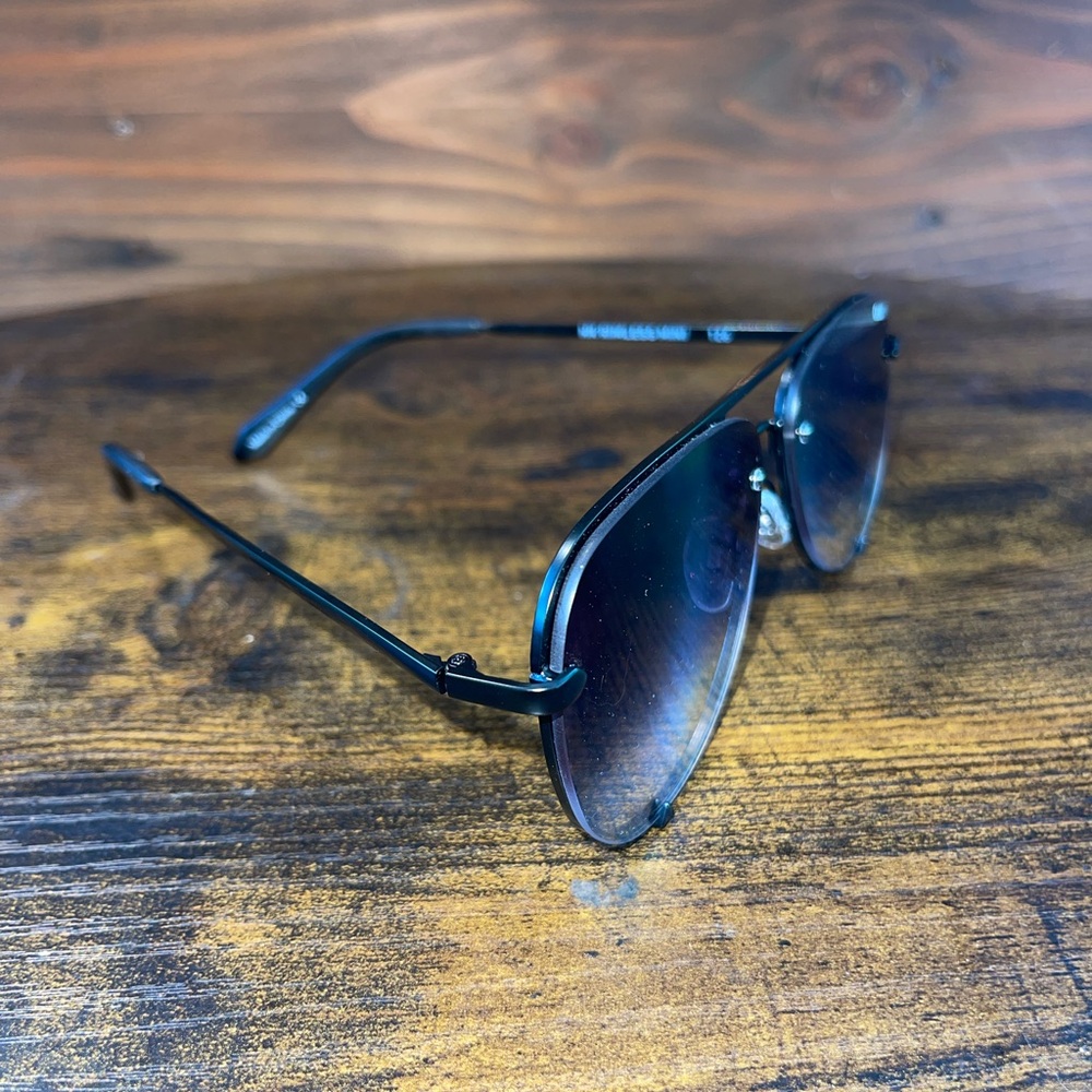 Quay Highkey Rimless, NWOT - Picture 2 of 4